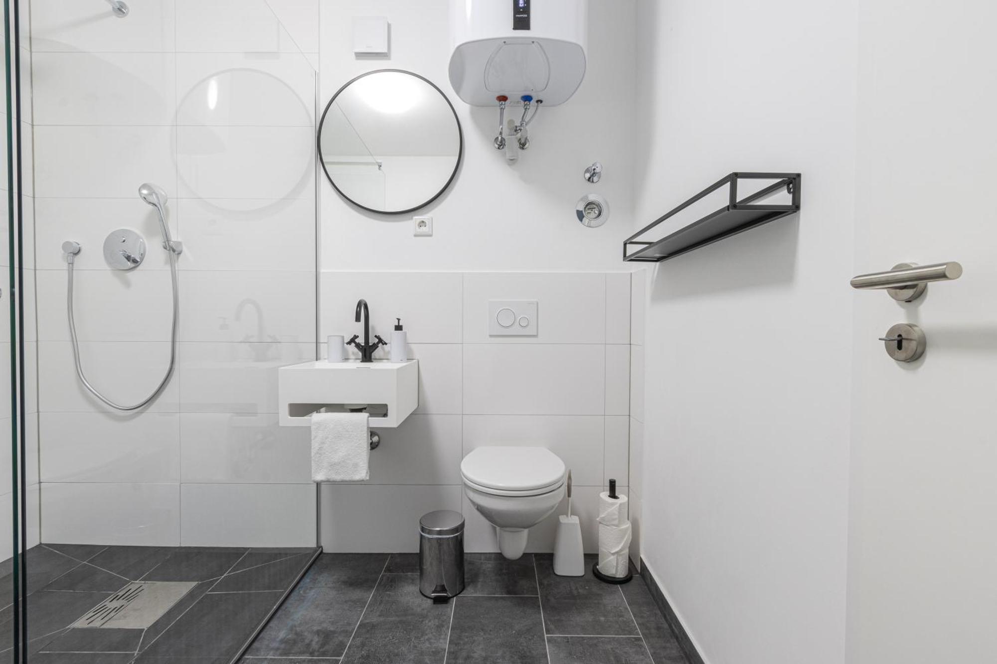 Zzzpace Smart-Hotel Krefeld Bagian luar foto
