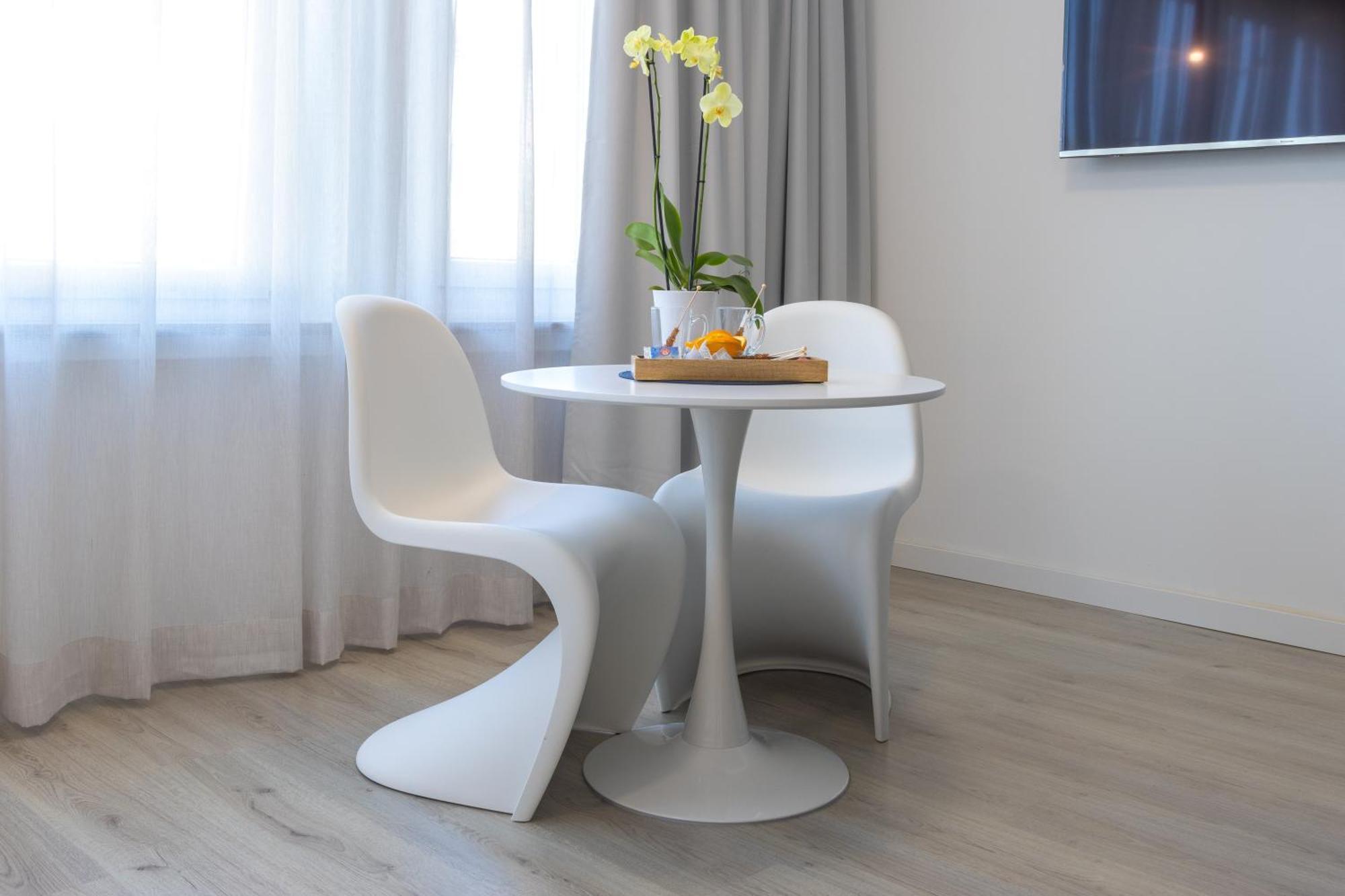 Zzzpace Smart-Hotel Krefeld Bagian luar foto